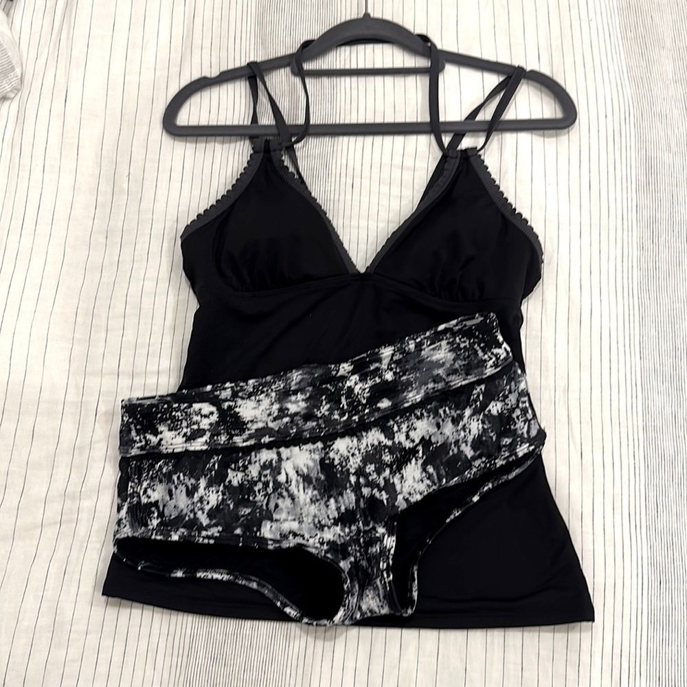 Athleta Tankini top and matching bottom S